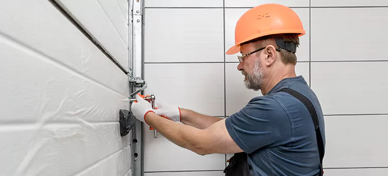 Commercial Garage Door Repair in Coral Springs, FL